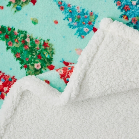 Pioneer Woman Christmas Tree Throw - Picture 2 of 6